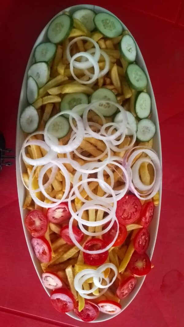 PLATEAU DE FRITE POUR AU POULET 10 PERSONNES